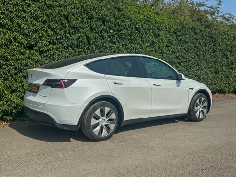 Tesla Model Y Dual Motor Long WN22FOU White #3