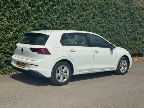 Volkswagen Golf 1.0 Tsi Life GF22YGD White #4