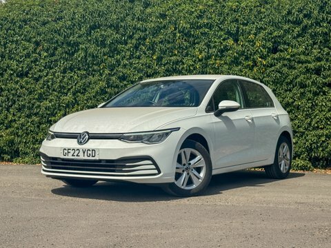 Volkswagen Golf 1.0 Tsi Life GF22YGD White #2