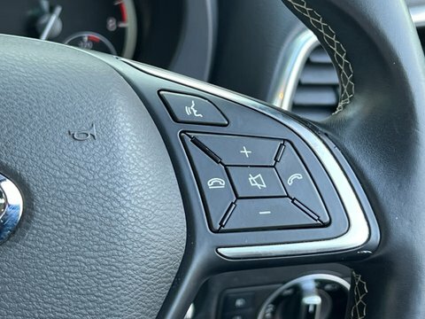 Infiniti Q30   #21