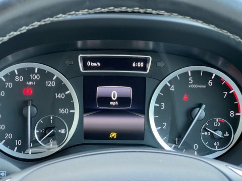 Infiniti Q30   #25