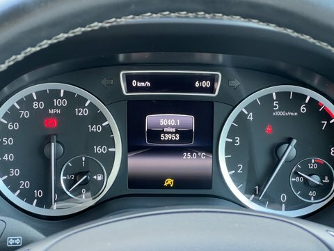 Infiniti Q30   #24