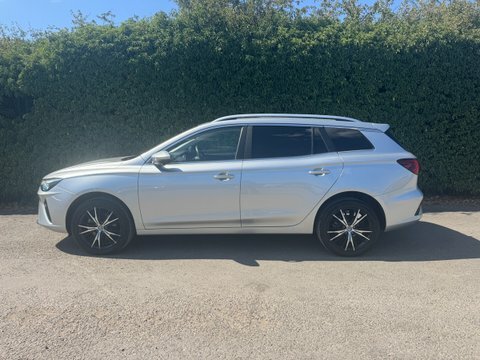 MG MG5 61.1Kwh Trophy Long Silver #5