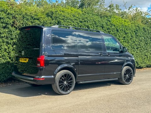 Volkswagen Transporter Shuttle 2.0 Tdi Se Black #3