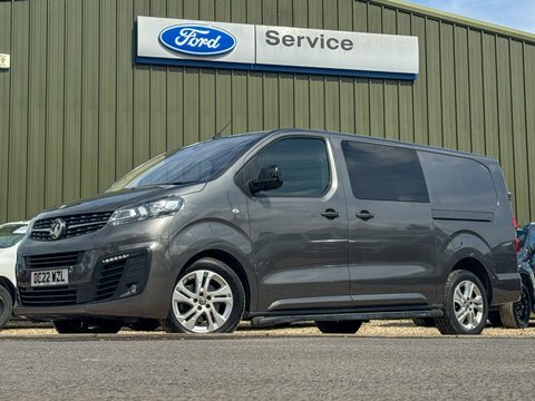 Vauxhall Vivaro Crew Cab Grey #2