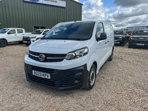 Vauxhall Vivaro Swb L1h1 Low DS23KPV White #2