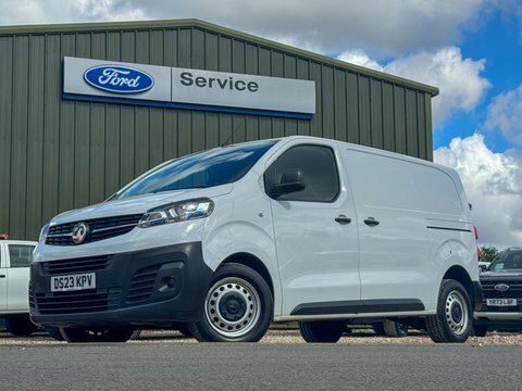Vauxhall Vivaro Swb L1h1 Low White