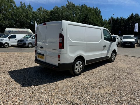 Renault Trafic Swb L1h1 NA73YPK White #6