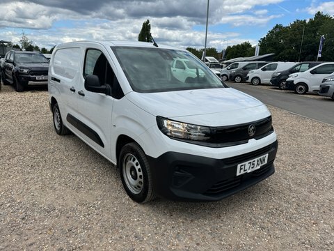 Vauxhall Combo Crew Cab Lwb FL75XNK White #4