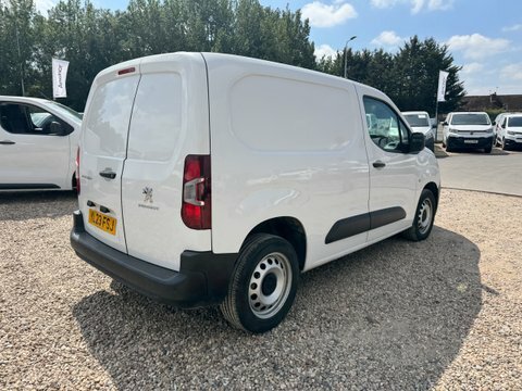 Peugeot Partner Swb L1h1 Low YL23FSJ White #6