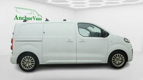Vauxhall Vivaro Swb L1h1 Low DN73BLF White #3