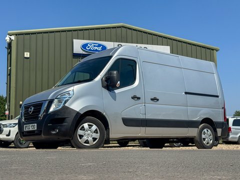 Nissan InterStar Mwb L2h2 Medium Silver