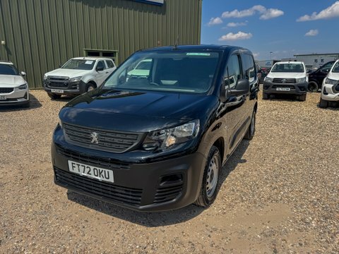Peugeot Partner Swb L1h1 Low FT72OKU Black