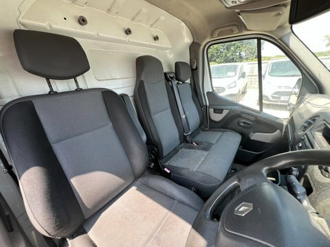 Renault Master Lm35dci 125 Business Medium Roof Van Grey #19