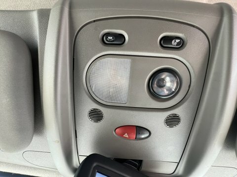Renault Master Lm35dci 125 Business Medium Roof Van Grey #31