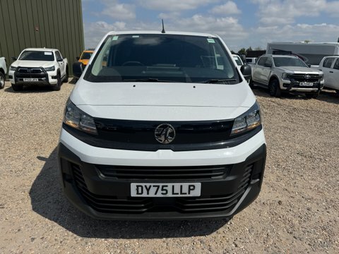 Vauxhall Vivaro Lwb L2h1 Low DY75LLP White #3