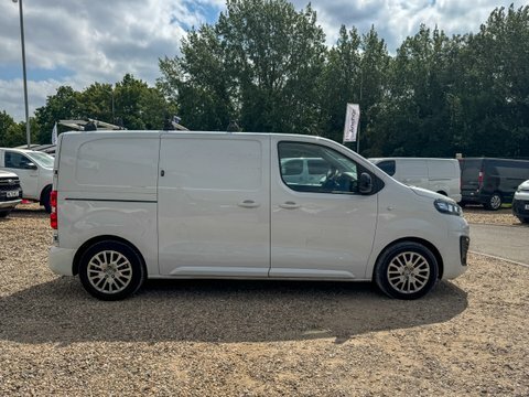 Vauxhall Vivaro Swb L1h1 Low DN73BMO White #5
