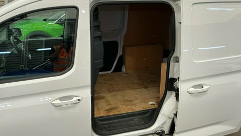 Volkswagen Caddy 2L Commerce Silver #8
