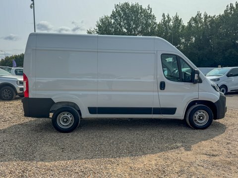 Vauxhall Movano Mwb L2h2 Medium White #5
