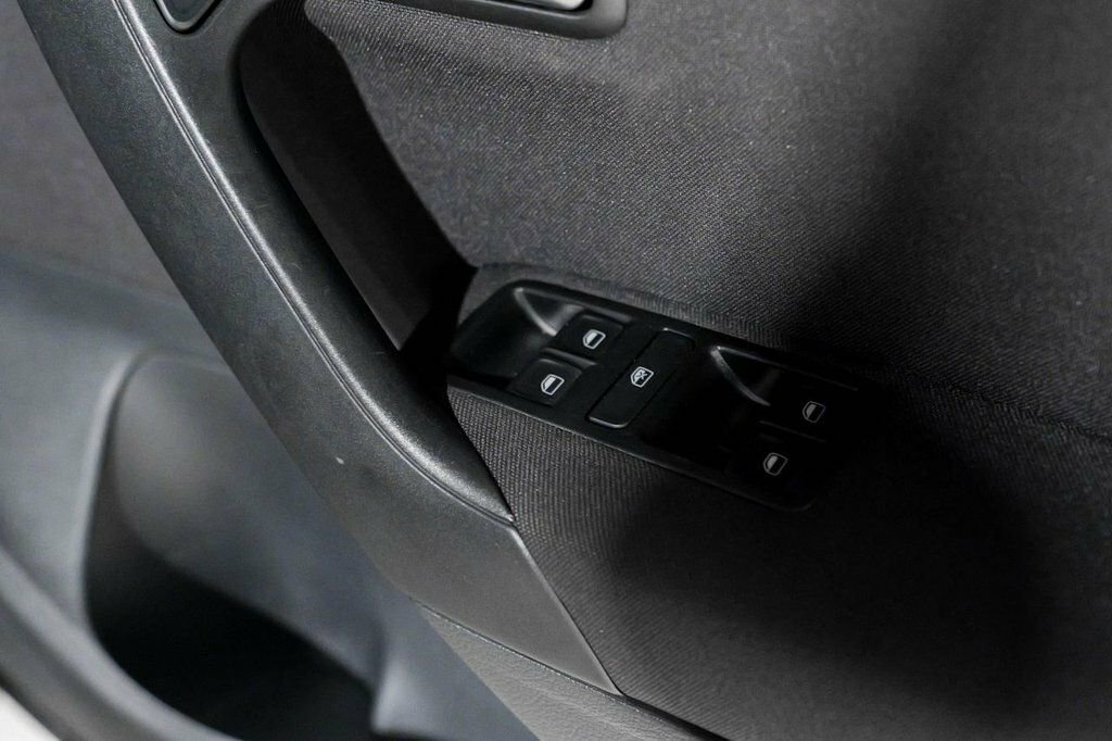 Volkswagen Polo 1.2L Match KD16JFX Black #5