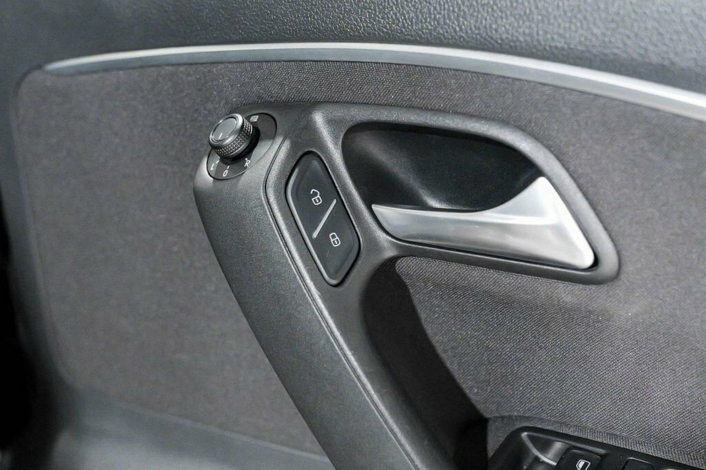 Volkswagen Polo 1.2L Match KD16JFX Black #6