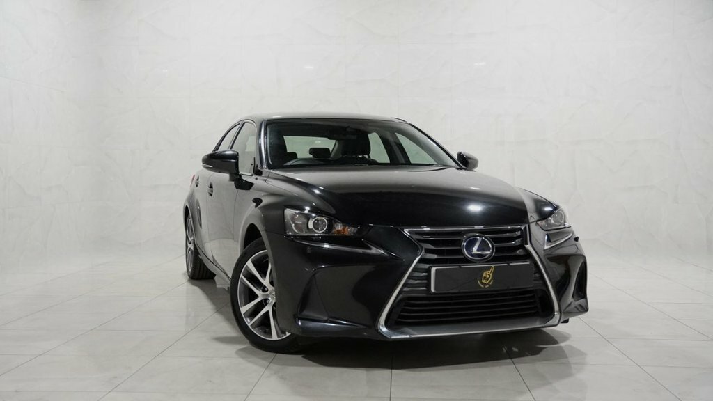 Lexus IS 2.5L Advance Black