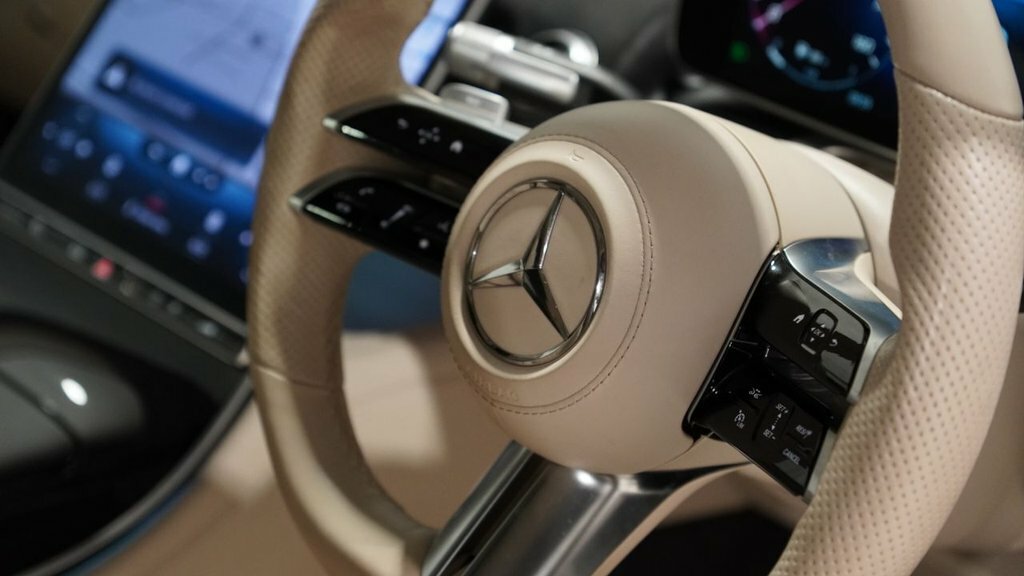 Mercedes-Benz S Class S350d L Amg Line Premium Plus 9G-tronic Red #28