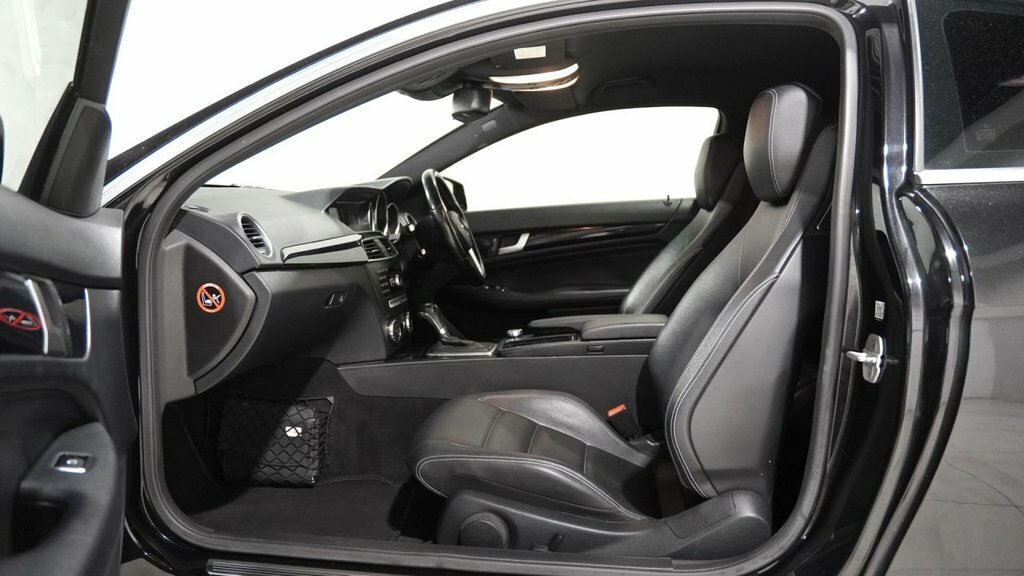 Mercedes-Benz C Class Saloon 1.6 C180 Executive Se G-tronic Euro 6 Ss Silver #16