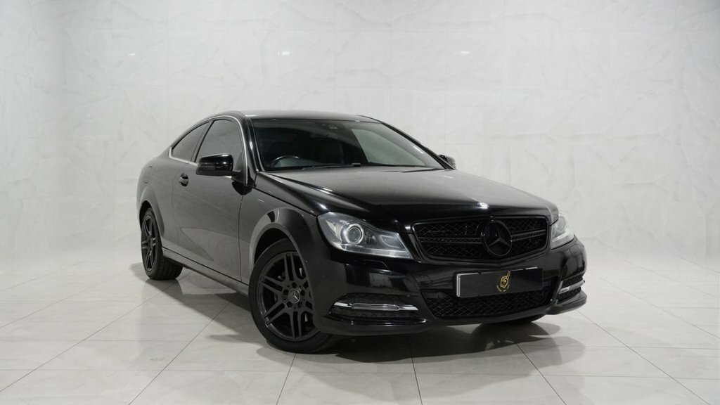 Mercedes-Benz C Class Saloon 1.6 C180 Executive Se G-tronic Euro 6 Ss Silver #1