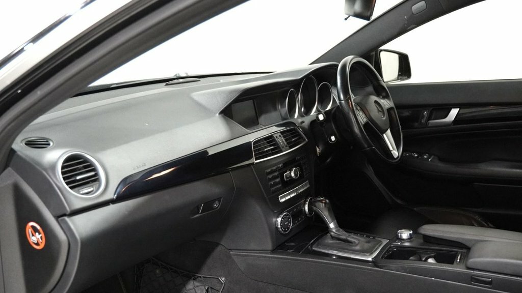 Mercedes-Benz C Class Saloon 1.6 C180 Executive Se G-tronic Euro 6 Ss Silver #18