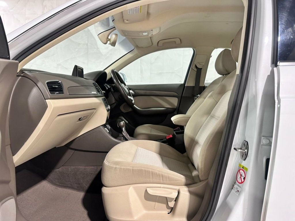 Audi Q3 2L Se White #5