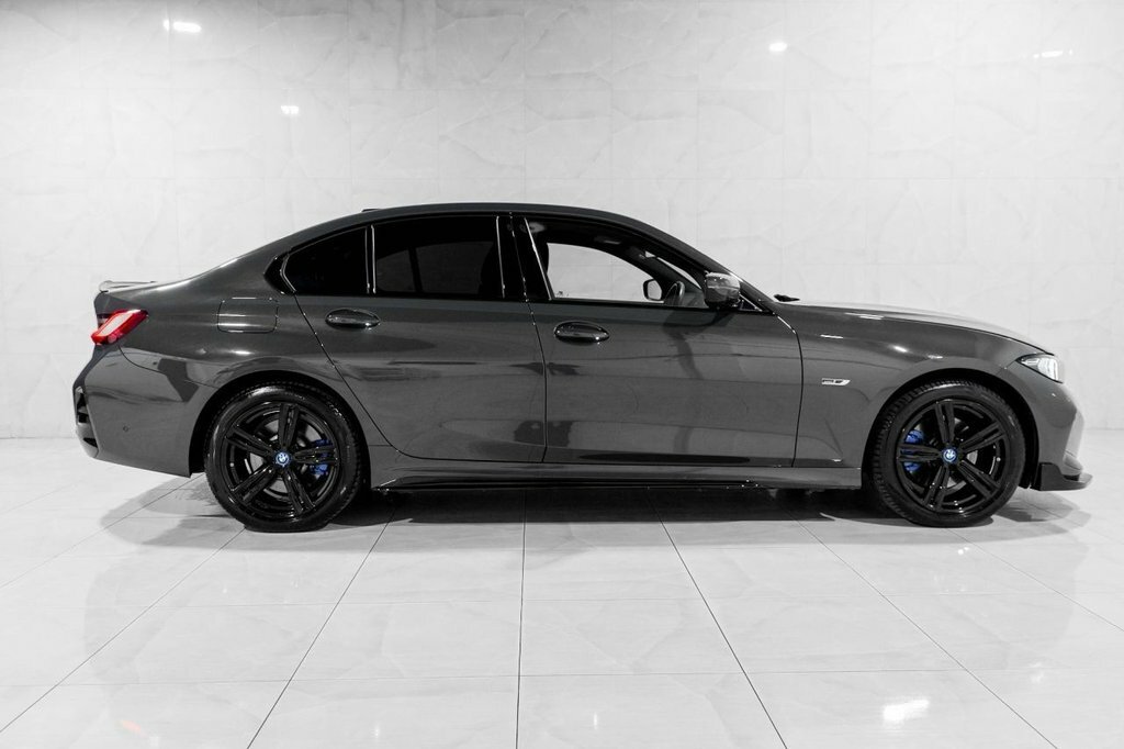 BMW 3 Series 2L M Sport Grey #3