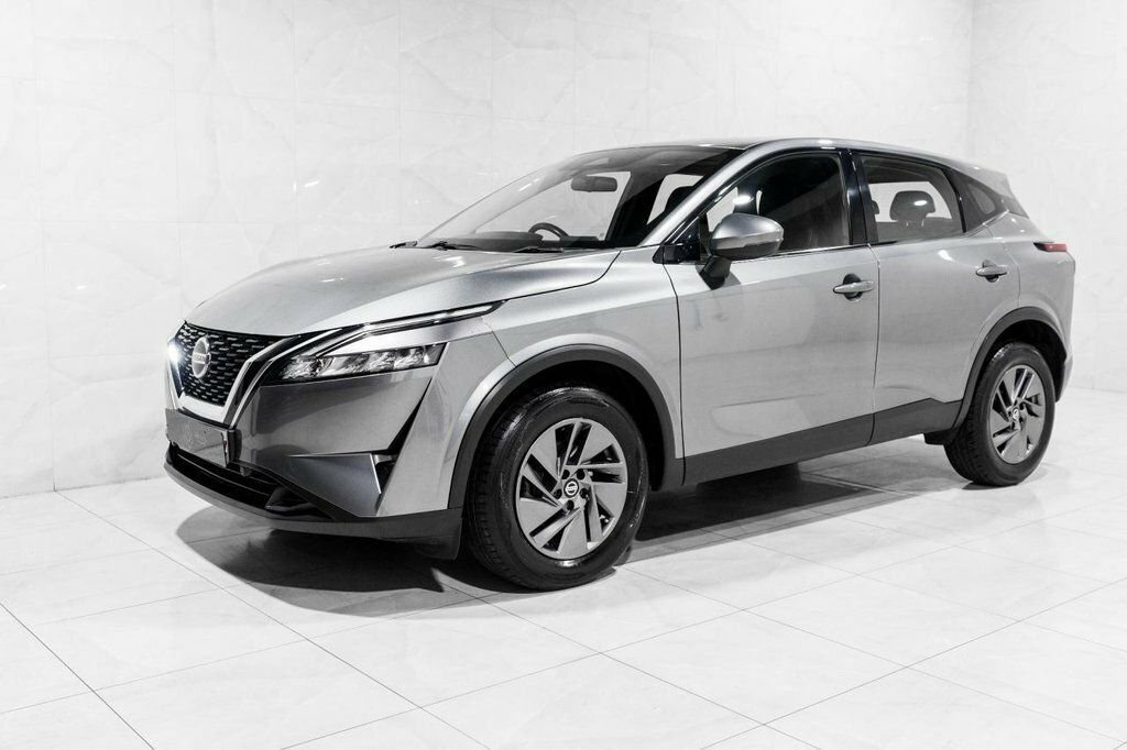 Nissan Qashqai 1.3L Acenta Premium Grey #2