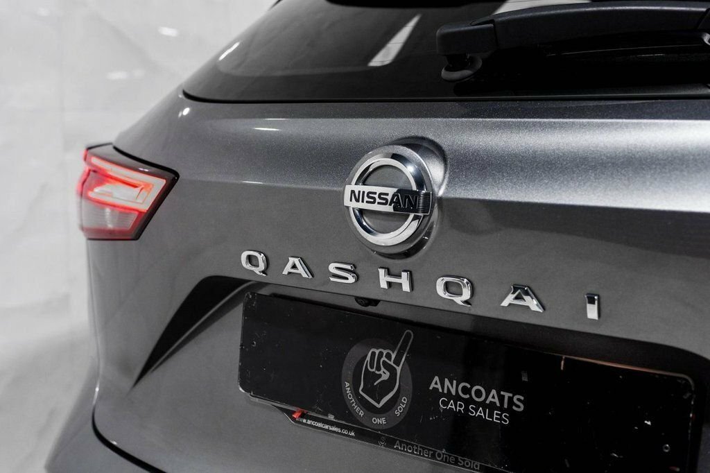 Nissan Qashqai Tekna Dig-t Mhev Black #19