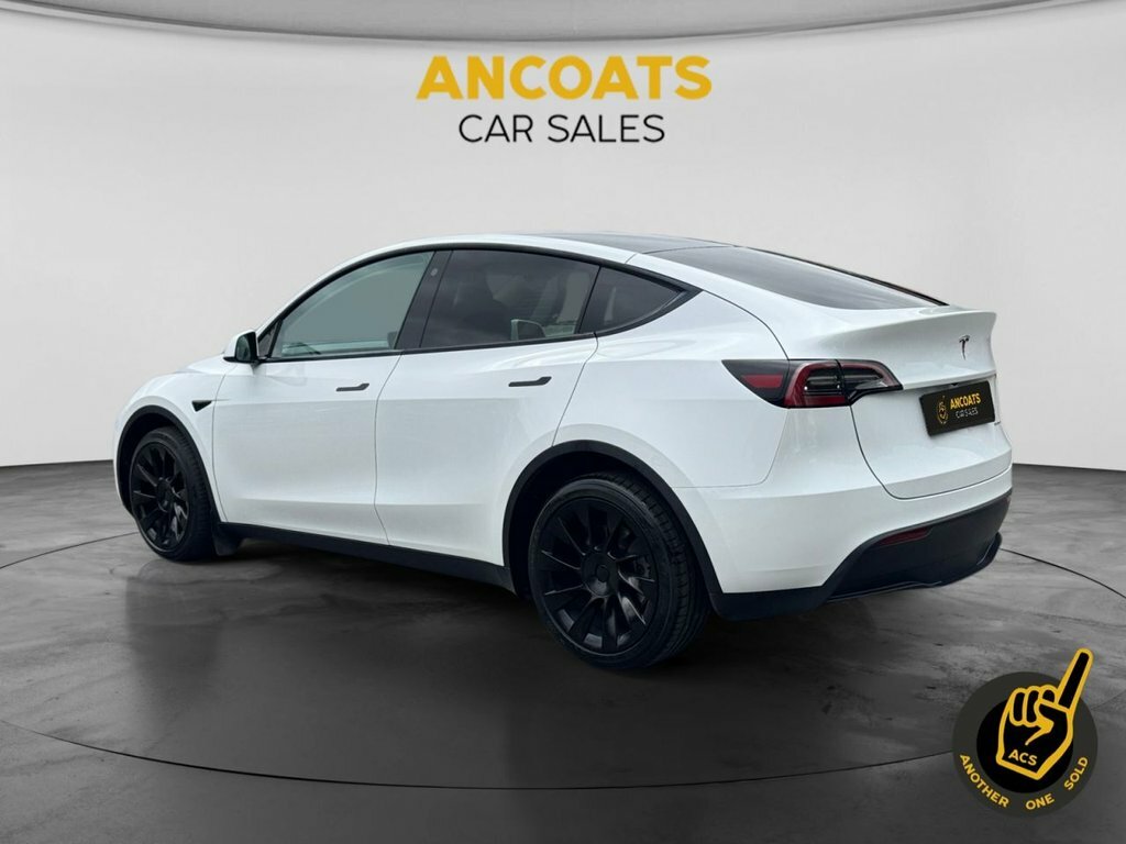 Tesla Model Y Suv MC23OXM White #3