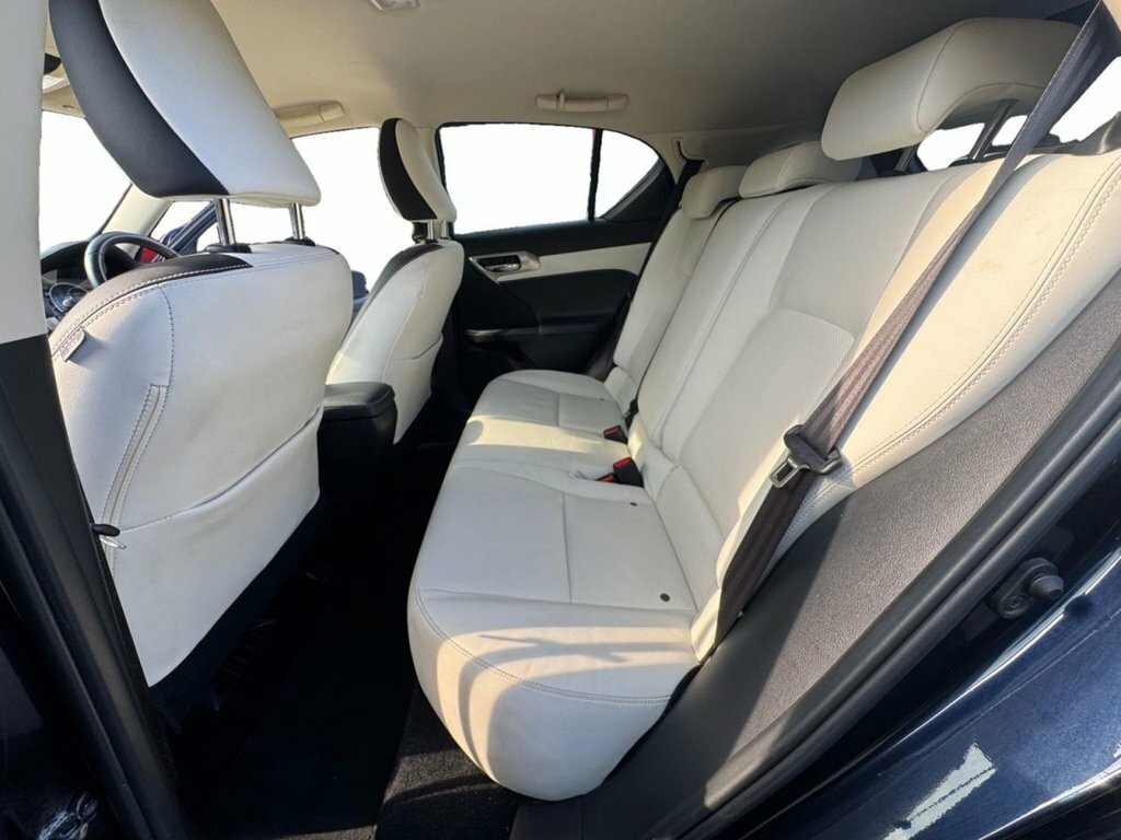 Lexus CT 1.8 200H Takumi E-cvt Euro 6 Ss White #12