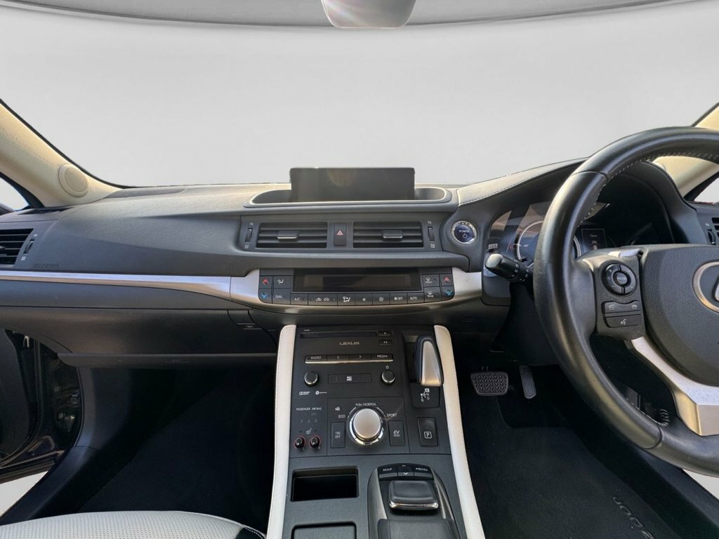 Lexus CT 1.8 200H Takumi E-cvt Euro 6 Ss White #11