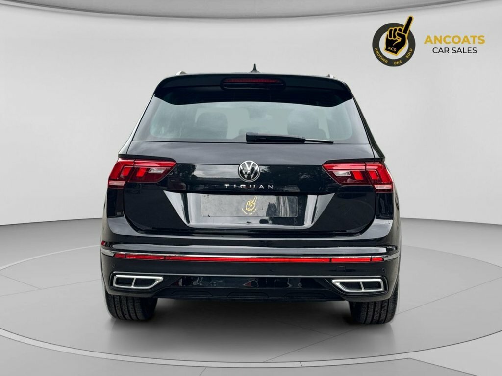 Volkswagen Tiguan 1.5L R-line Black #4