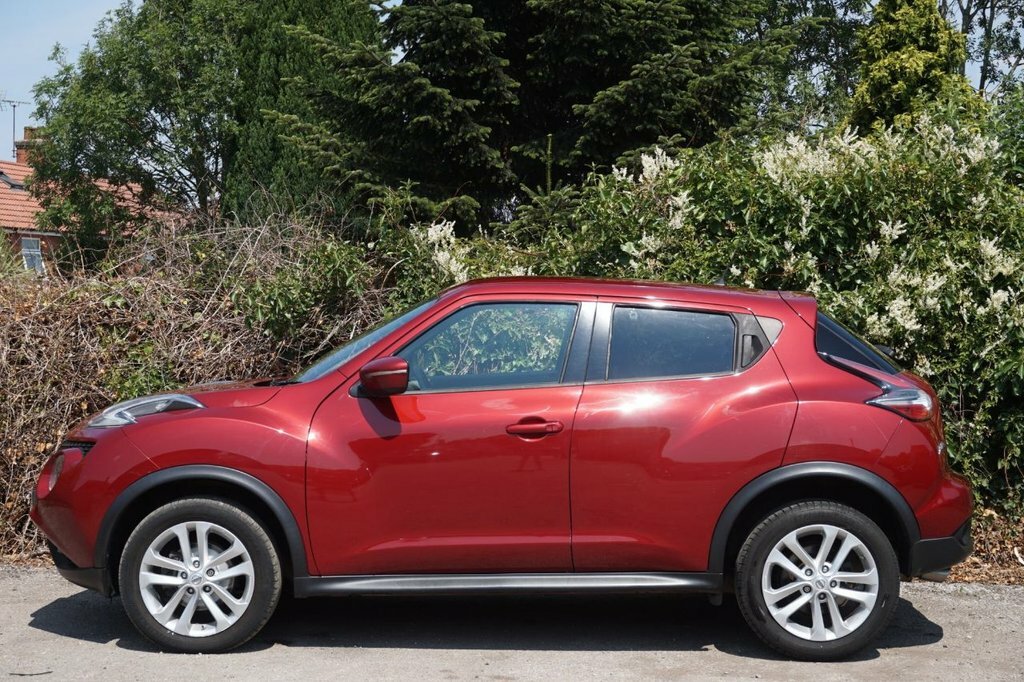 Nissan Juke 1.5L Acenta Premium VN65XDU Red #2