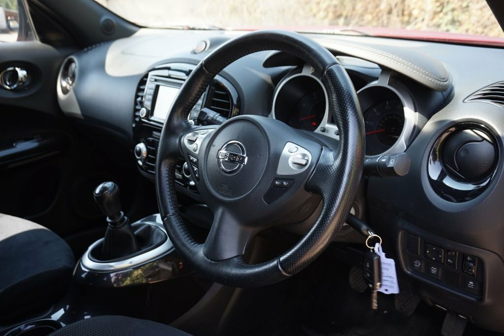 Nissan Juke 1.5L Acenta Premium VN65XDU Red #4