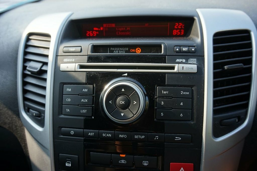 Kia Venga Kia Venga 1.4 Crdi 1 Air Mpv Eur Silver #5