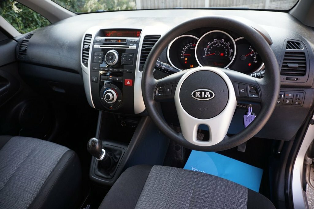 Kia Venga Kia Venga 1.4 Crdi 1 Air Mpv Eur Silver #4