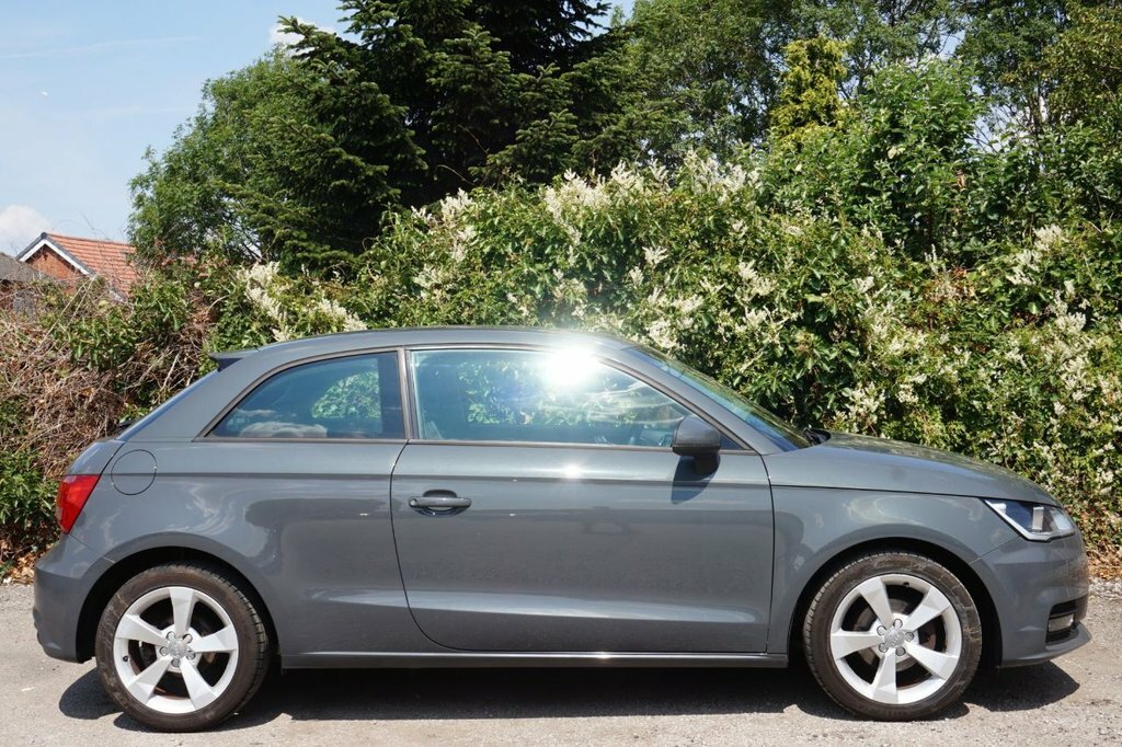 Audi A1 1L Sport Grey #2