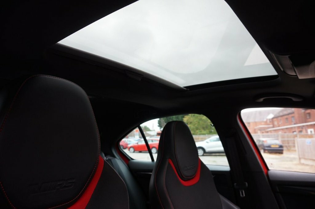 Skoda Octavia 2L Vrs Red #5