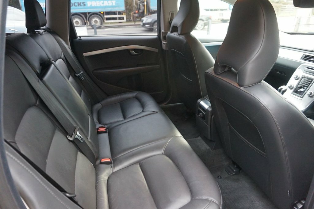 Volvo V70 2L Se Lux Blue #6