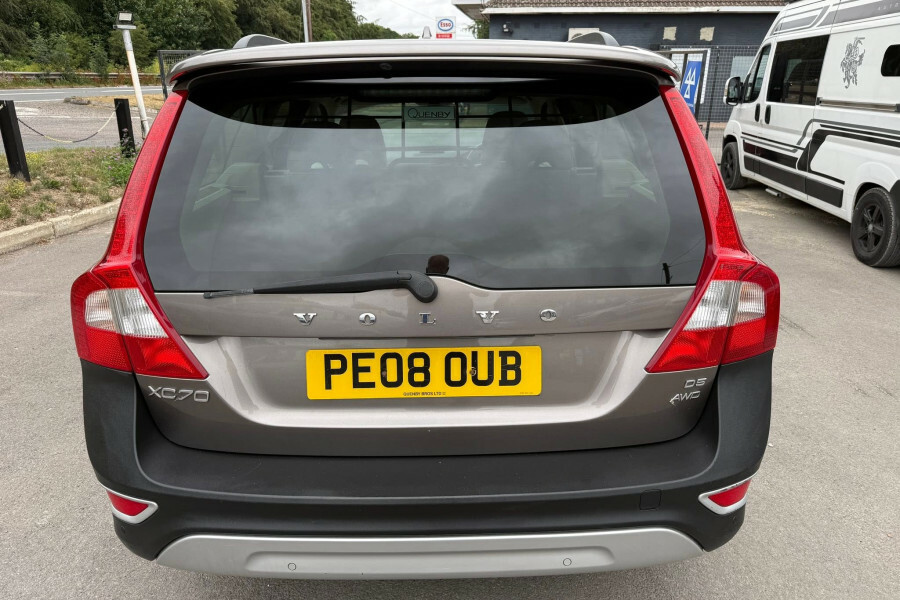 Volvo XC70 Estate Grey #4