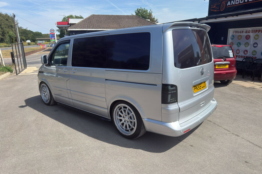 Volkswagen Caravelle Mpv Silver #5