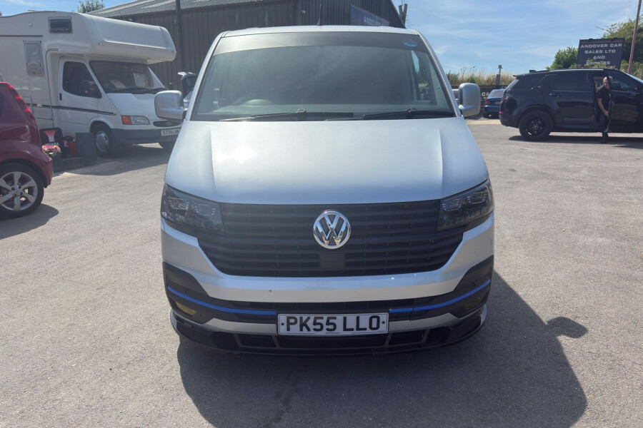 Volkswagen Caravelle Mpv Silver