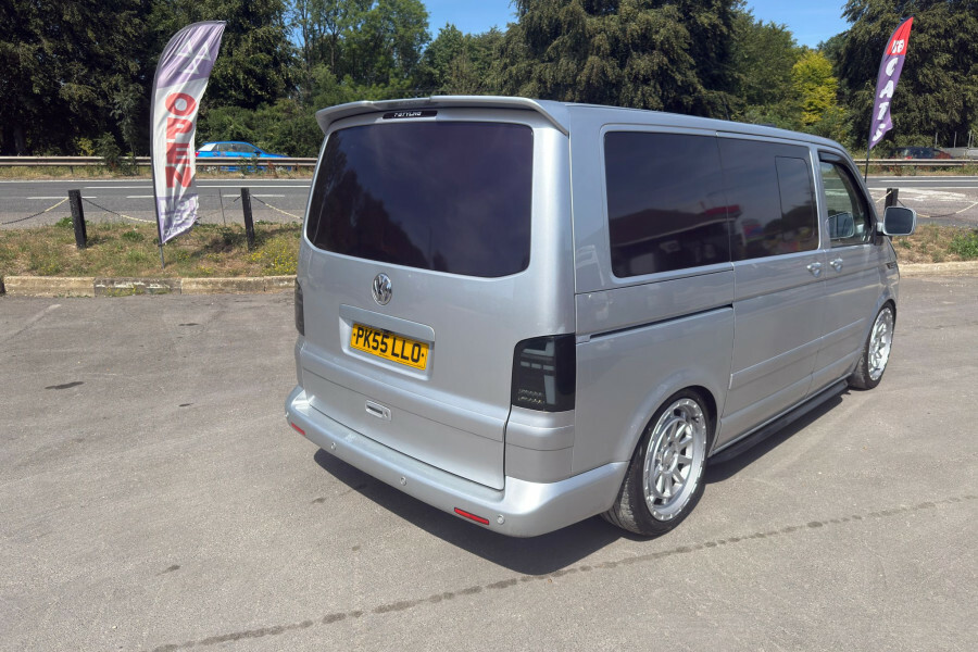Volkswagen Caravelle Mpv Silver #6