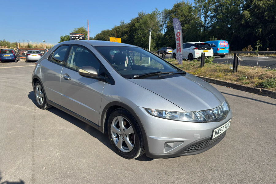 Honda Civic Hatchback Silver #3